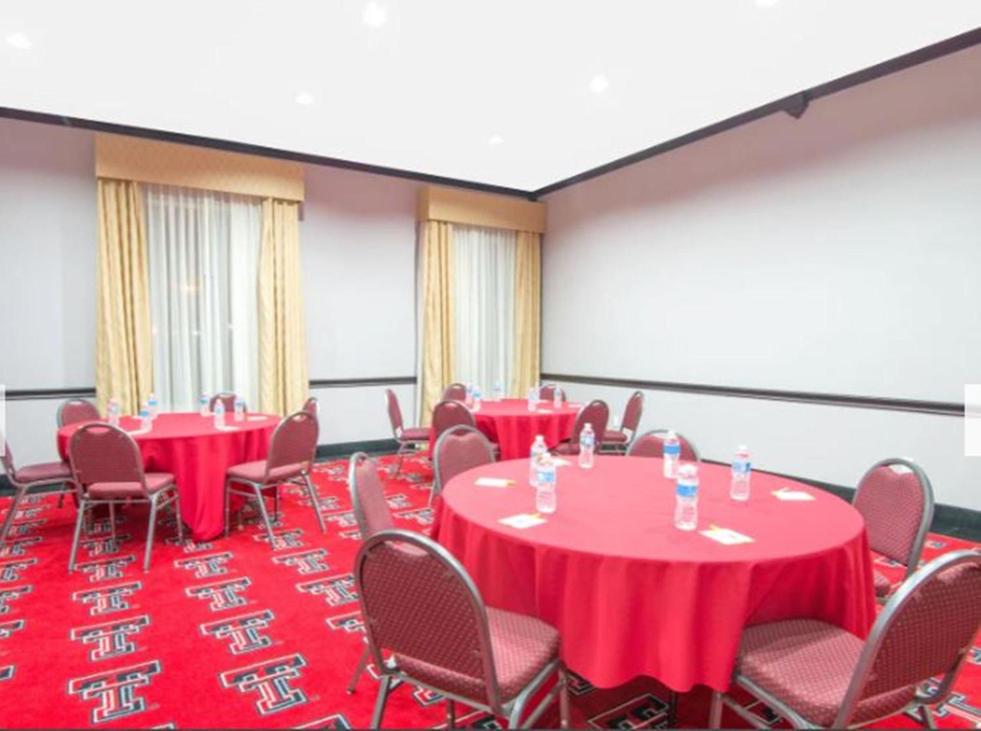 Days Inn By Wyndham Lubbock South Buitenkant foto
